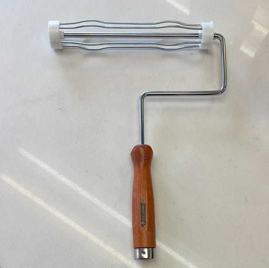 Pintar 9.5” Wood roller cage